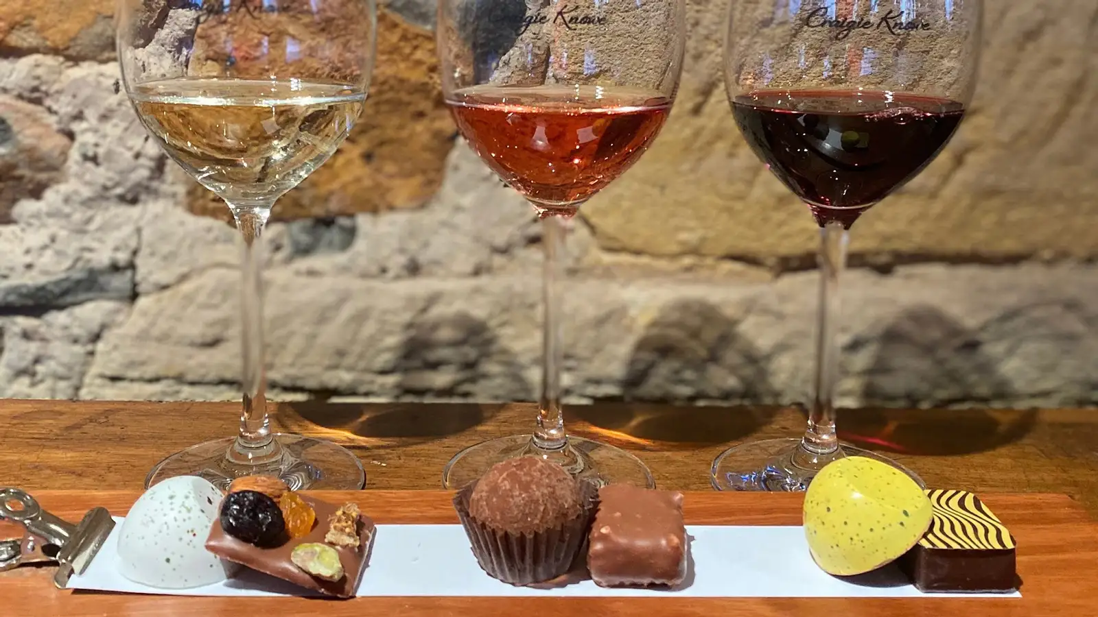 5-Day Luxury Small-Group Gourmet Tour with MONA Experience